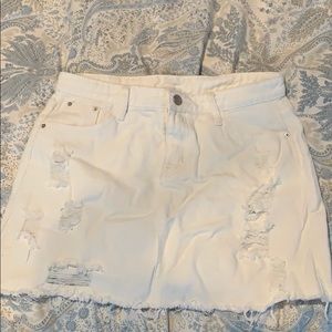 White denim skirt